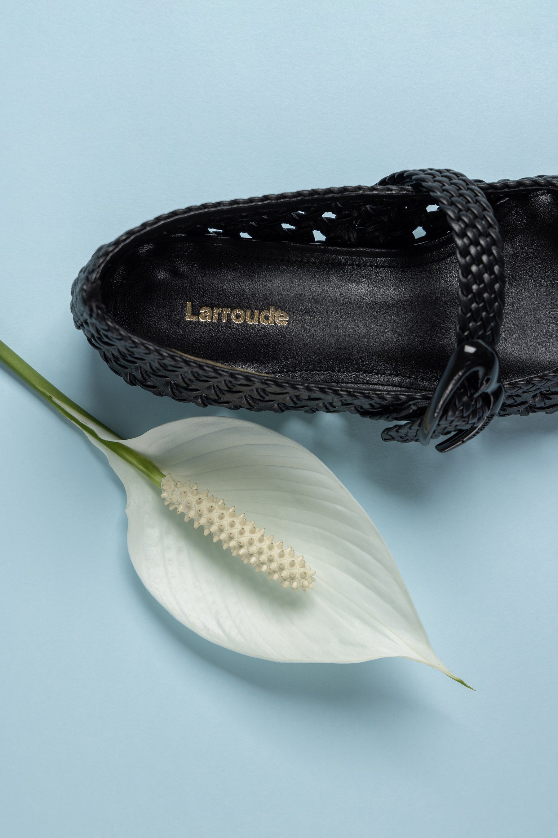 Sapatilha Verona Macramê Couro Preto