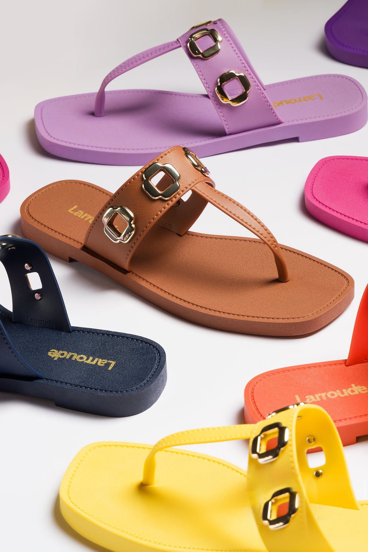 Flat Milan S PVC Caramelo