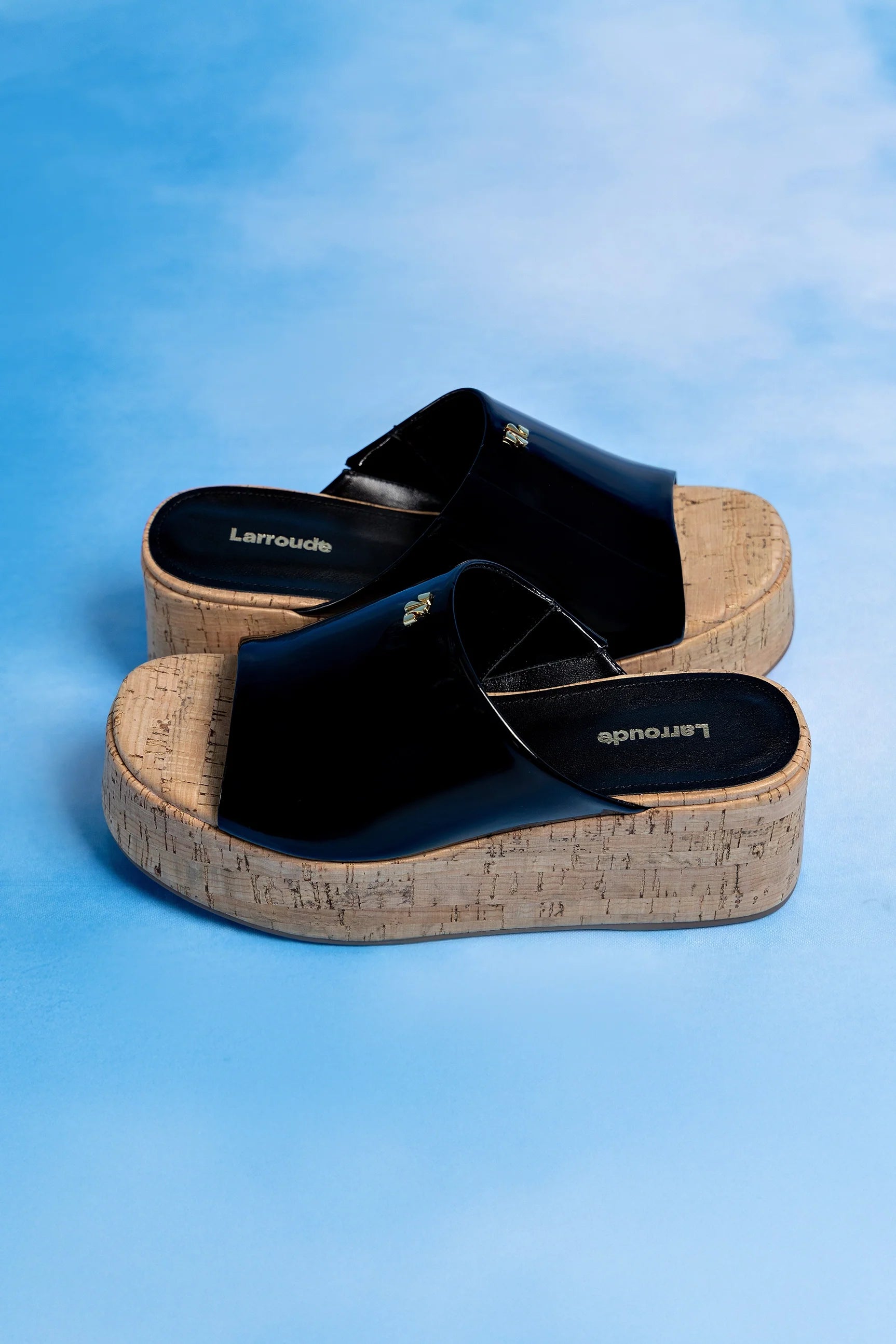 Mule Charli Couro Verniz Preto