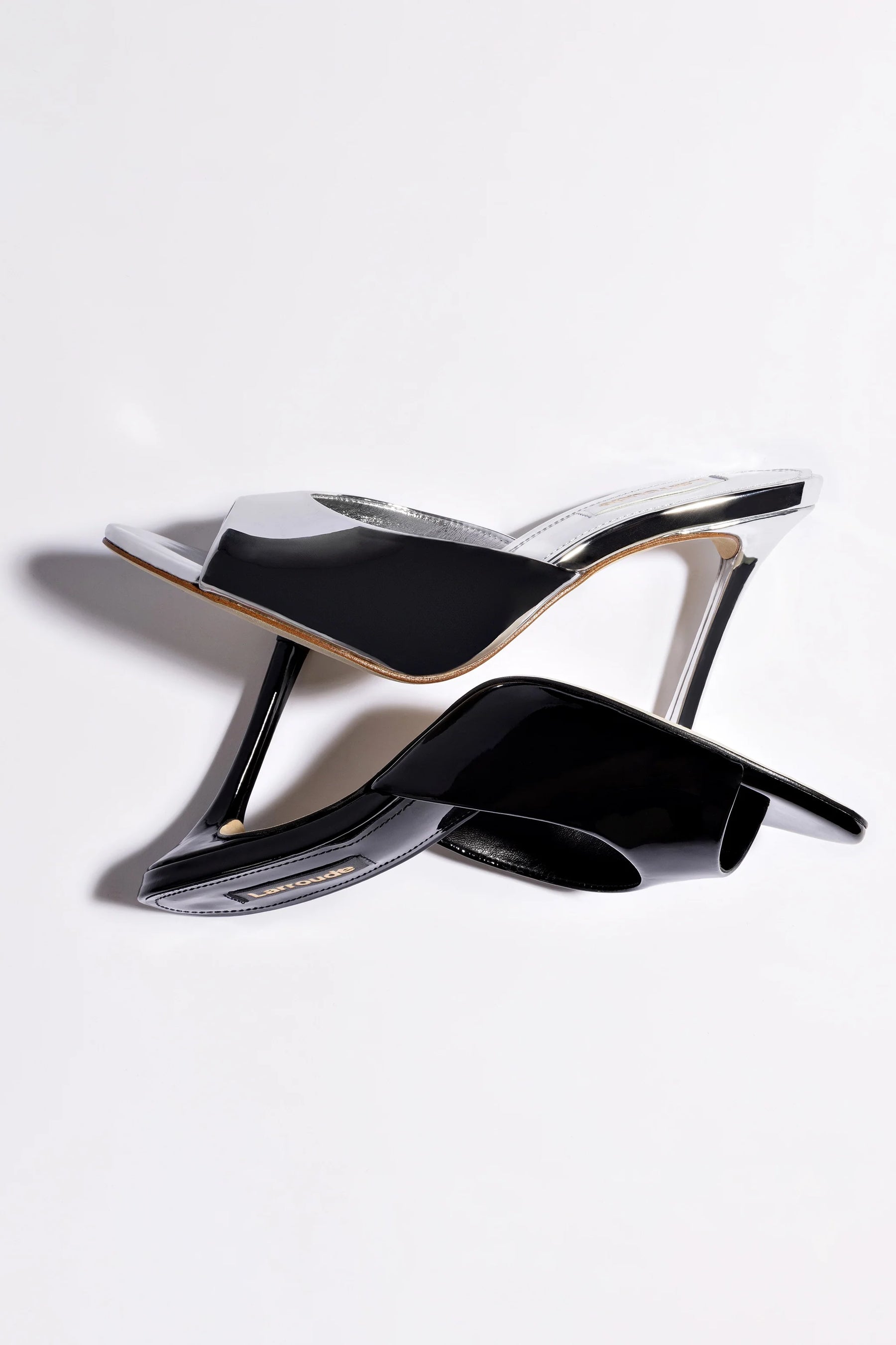 Mule Jasmine Hi Couro Verniz Preto