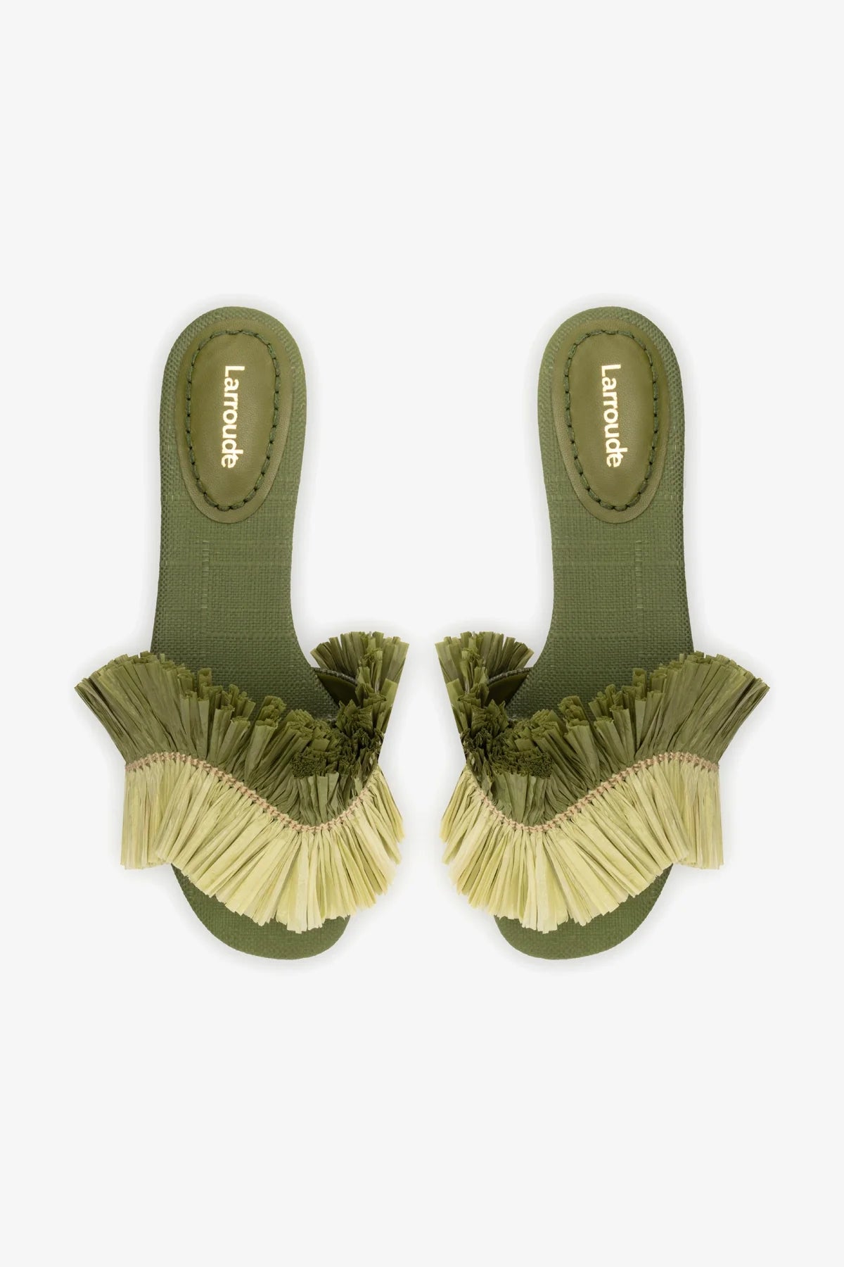 Ivy Fringe Flat In Seaweed Raffia
