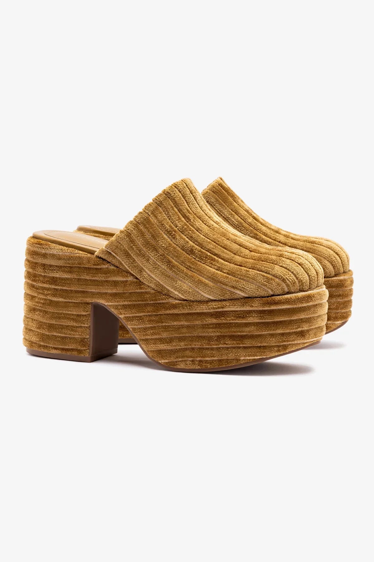 Mule Clog Plataforma Miso Veludo Caramelo