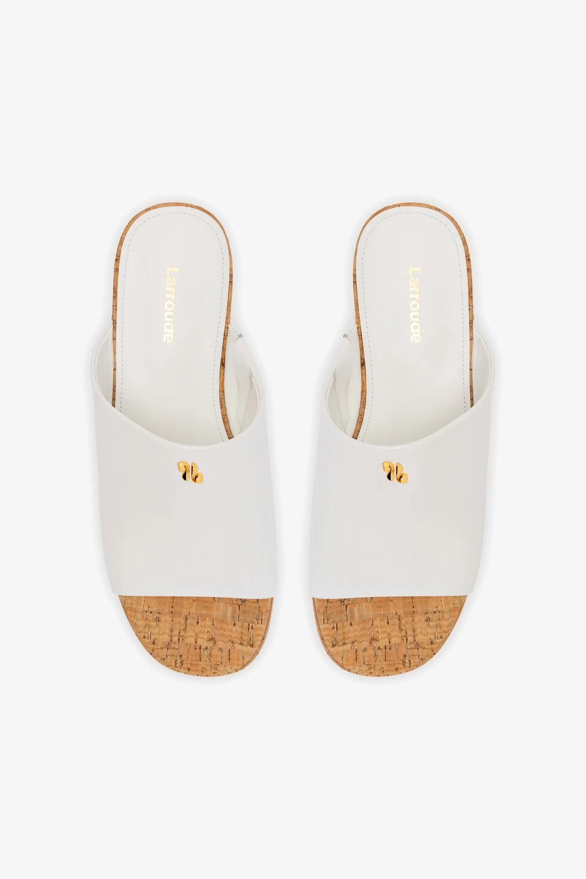 Mule Charli Couro Verniz Branco