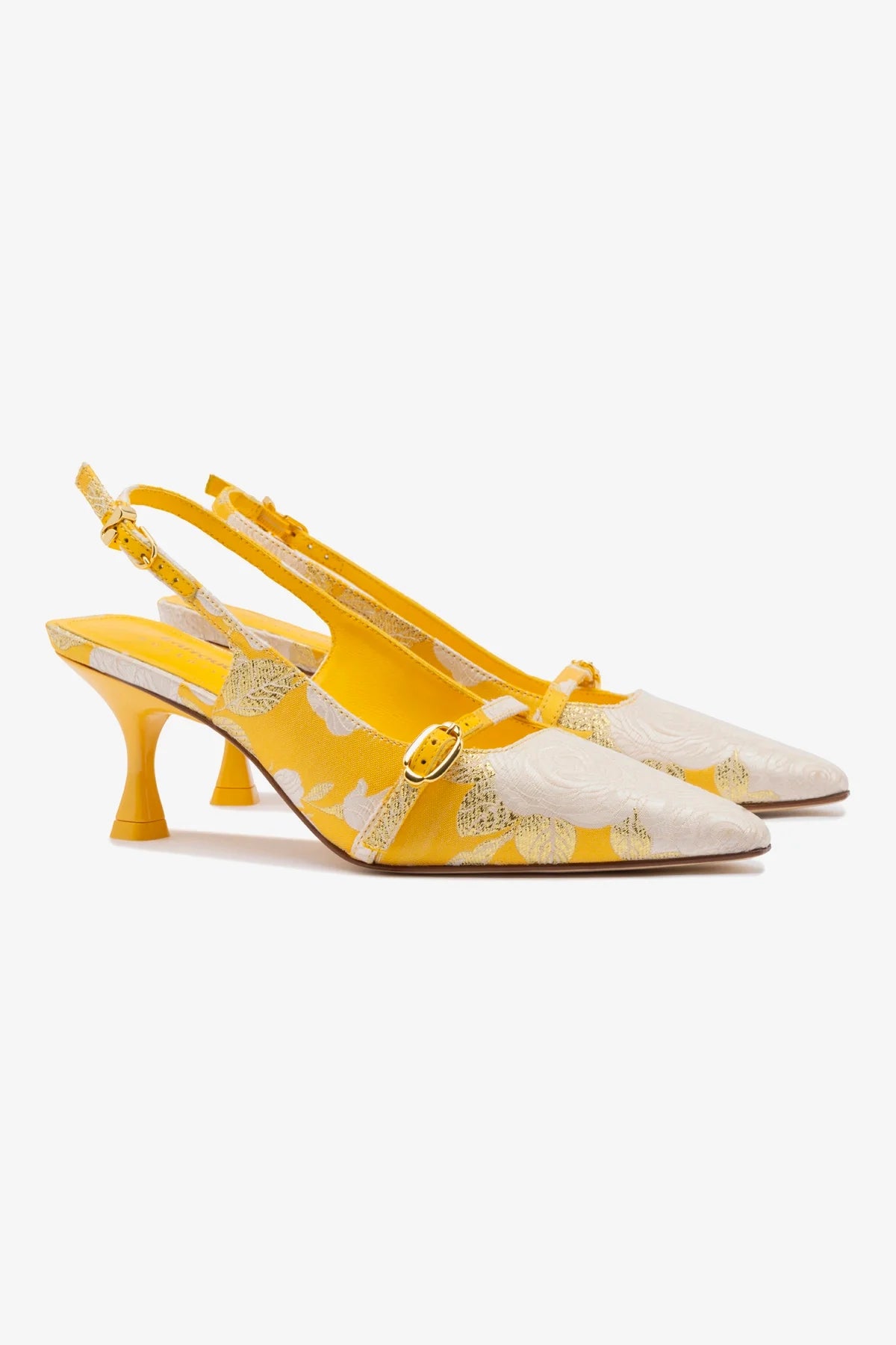 Larroudé x Markarian: Slingback Ines Brocado Amarelo