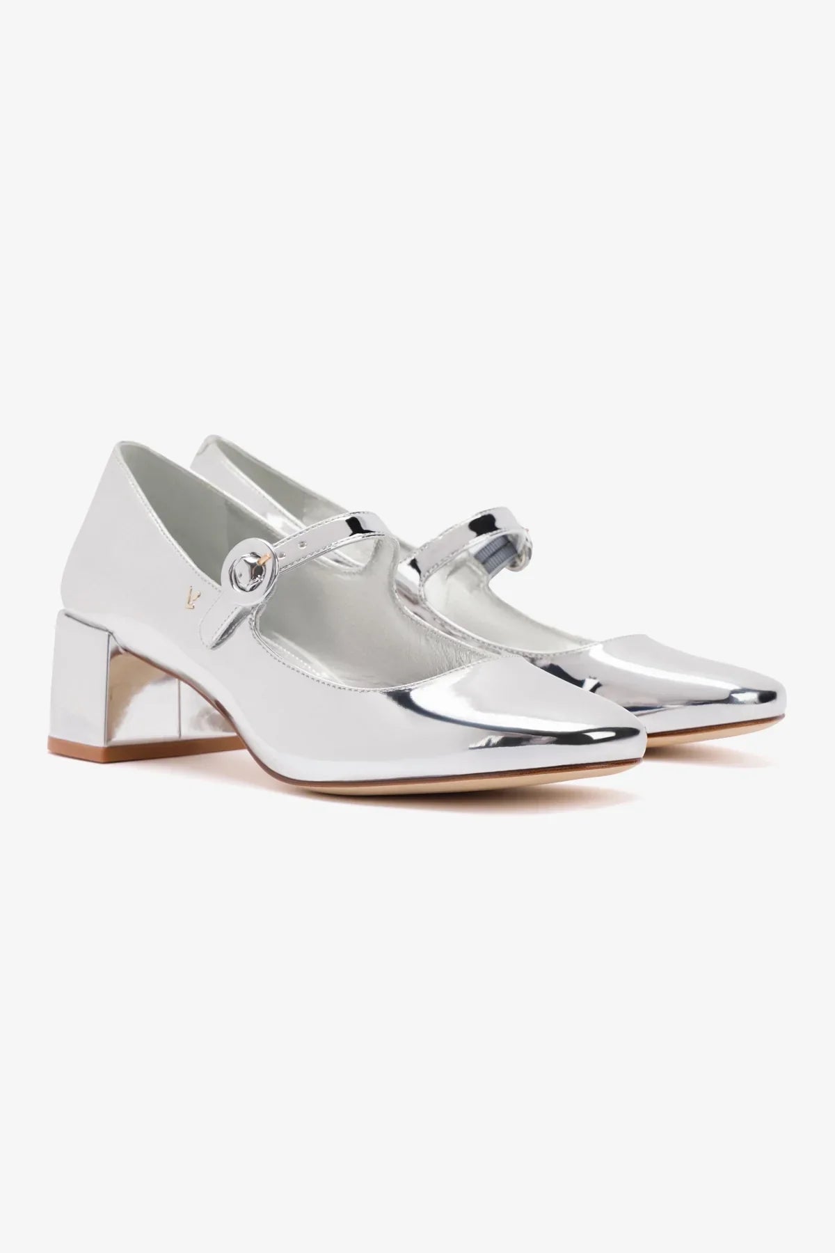 Scarpin Salto Bloco Blair Couro Prateado