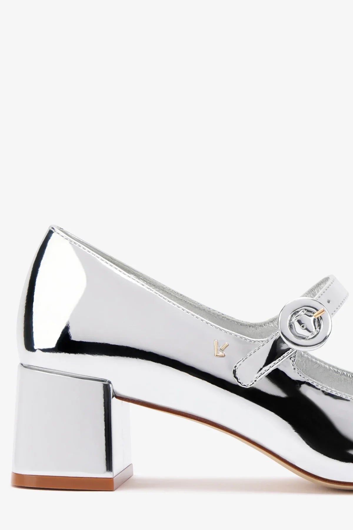 Scarpin Salto Bloco Blair Couro Prateado