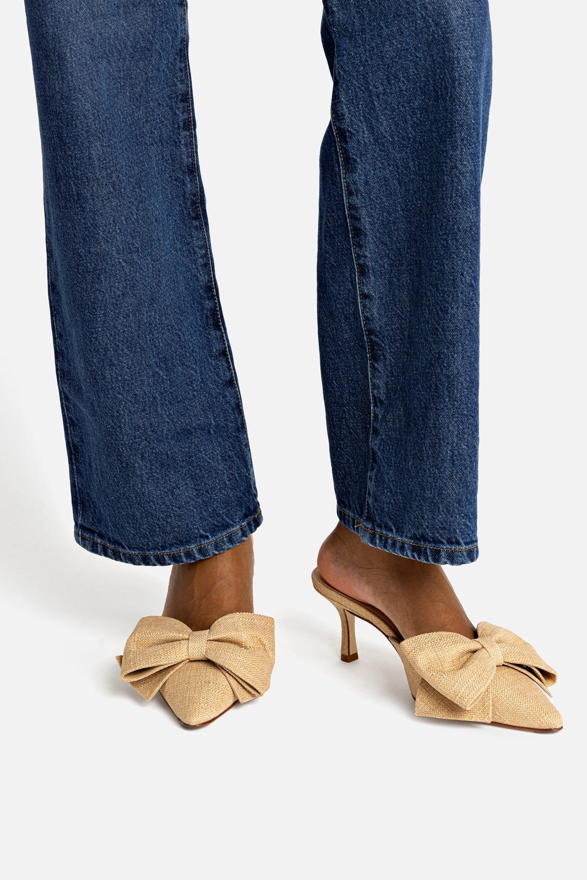 Mule Elle Mini Ráfia Bege