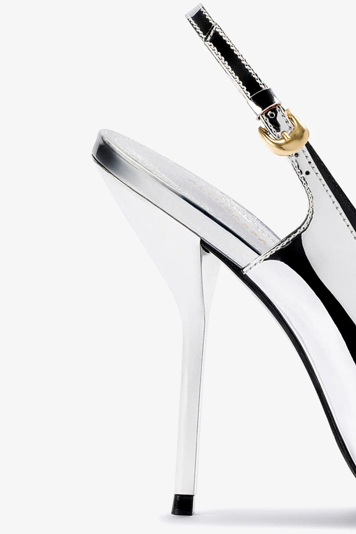 Larroudé x Altuzarra: Slingback Couro Prateado