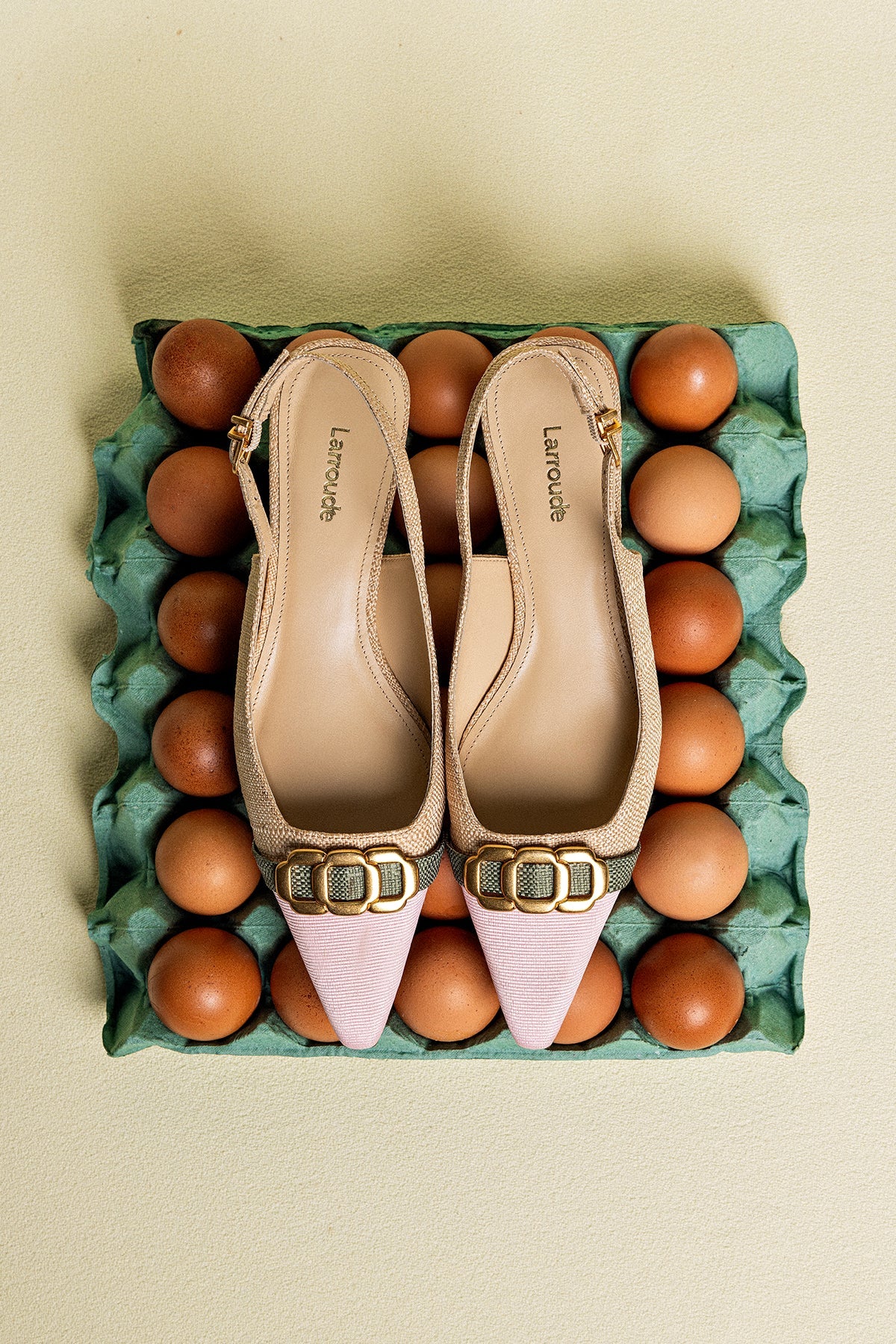 Slingback Franca Ráfia Bege