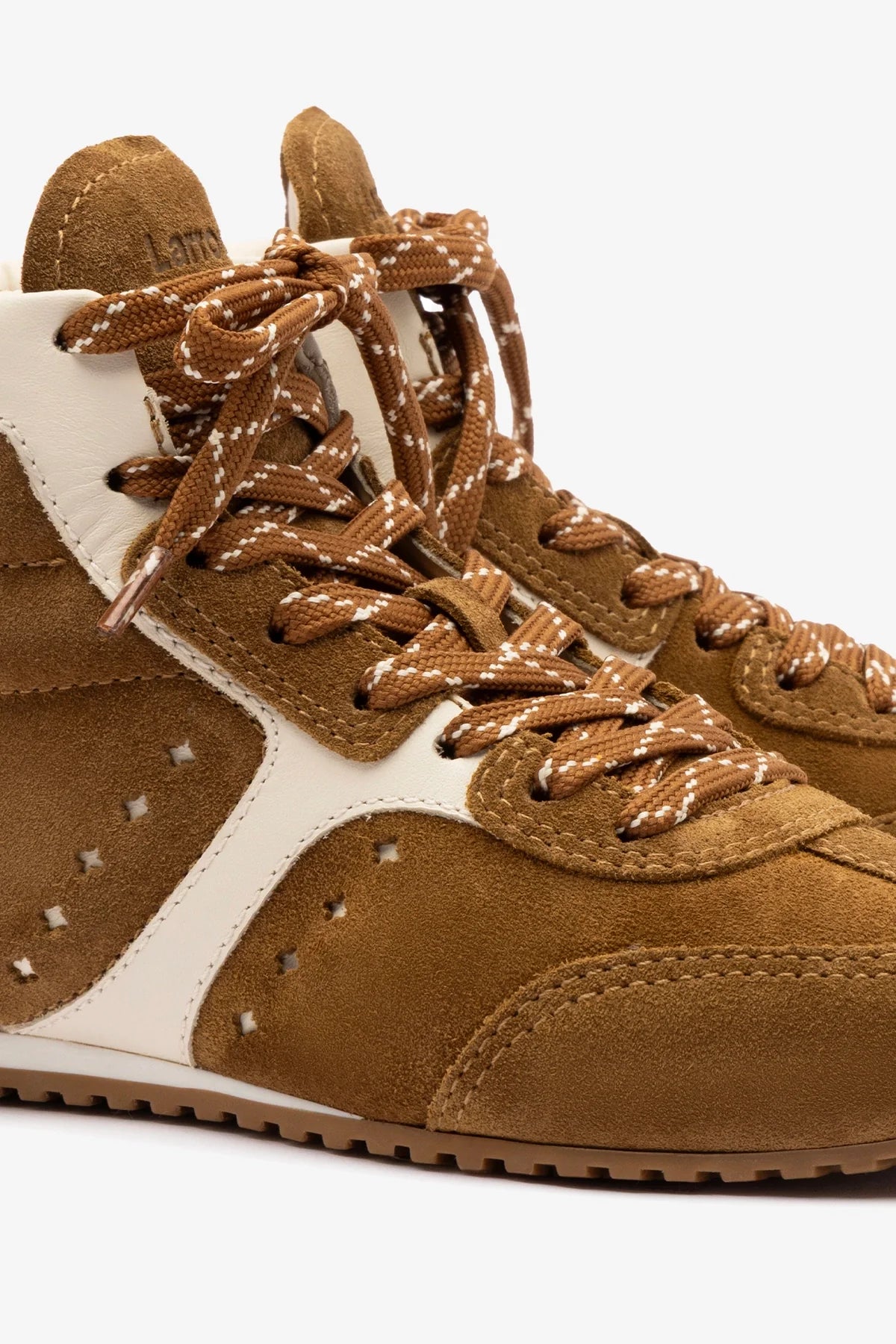 Tênis Cano Médio Stella Camurça Marrom e Couro Off White