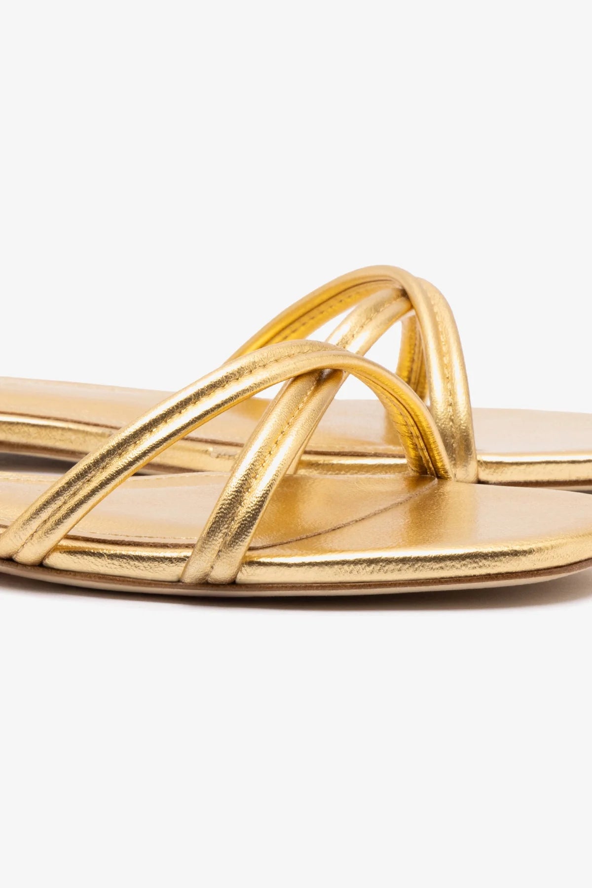 Sandália Flat Annie Couro Dourado