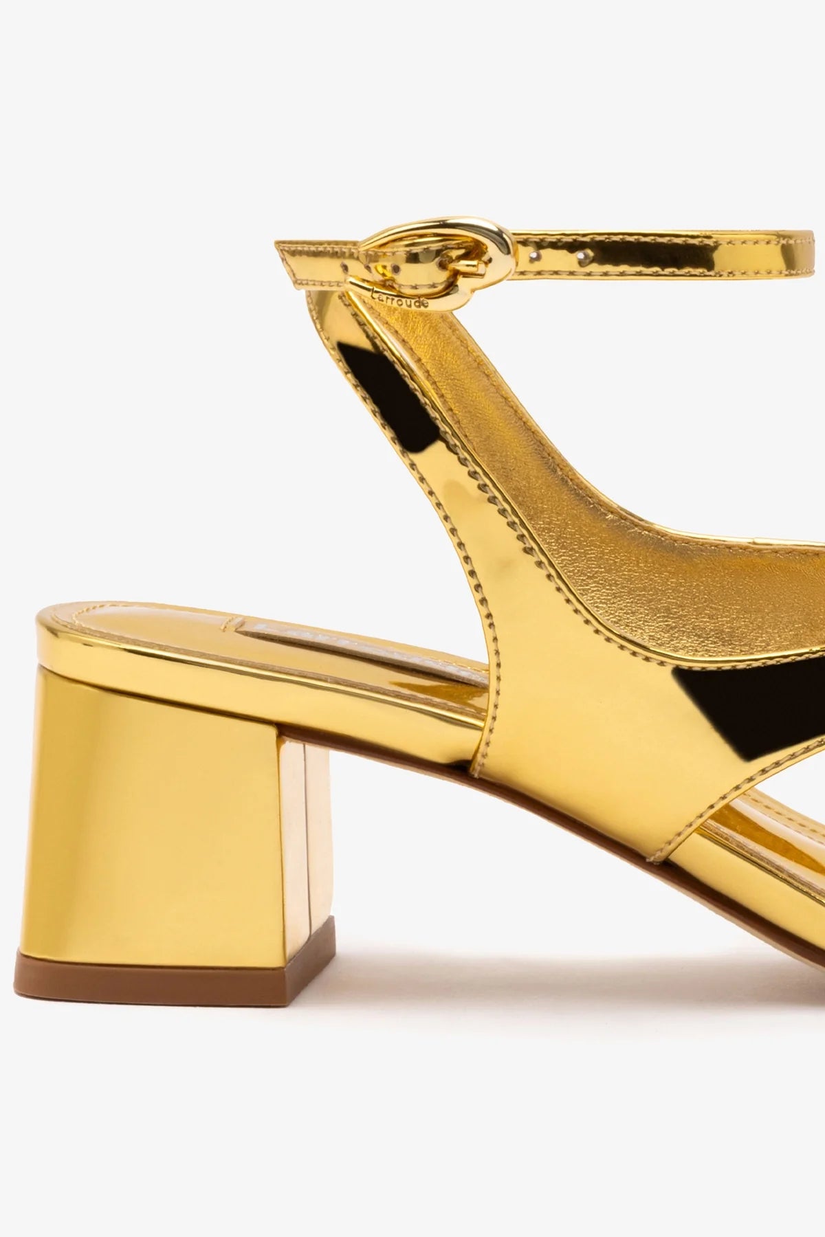 Sandália Salto Bloco Gaia Couro Dourado