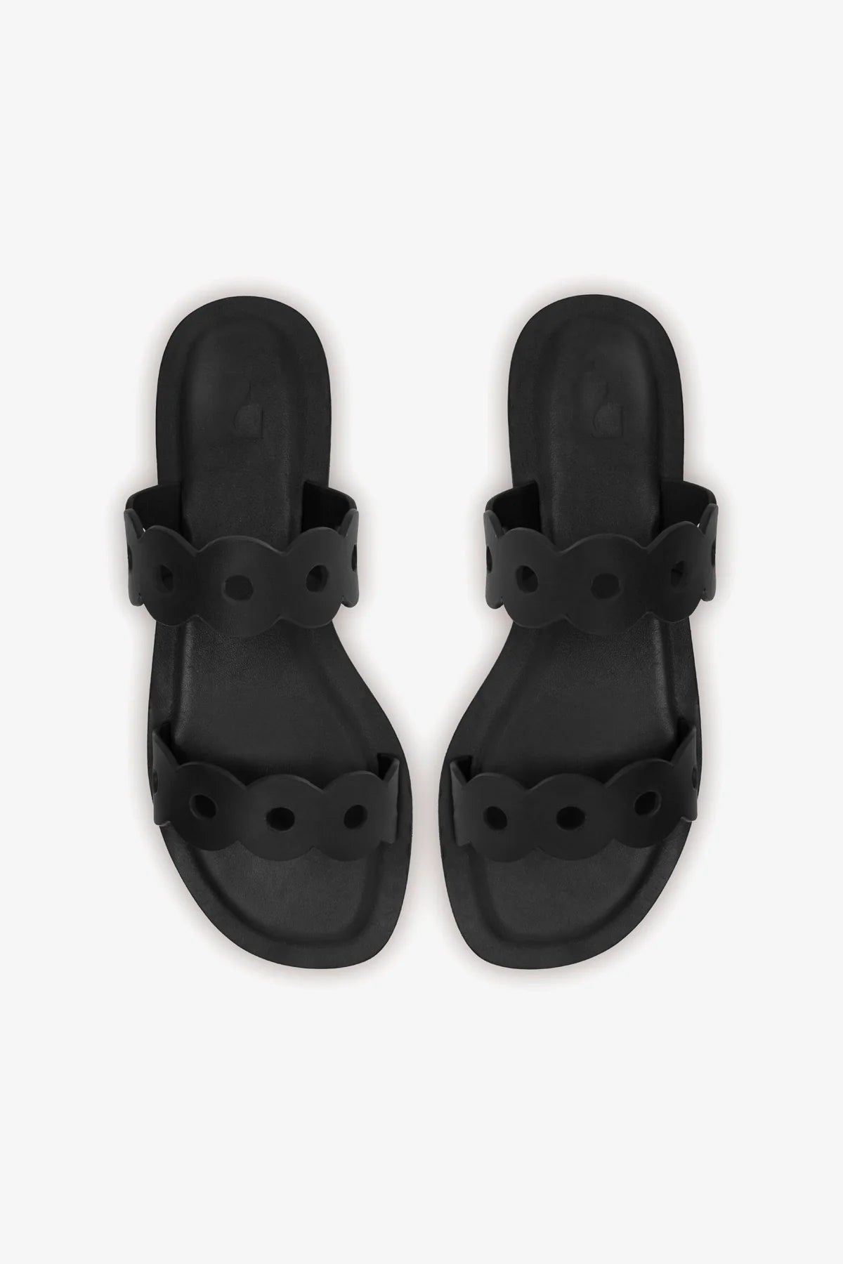 Flat Florence Broderie Couro Preto