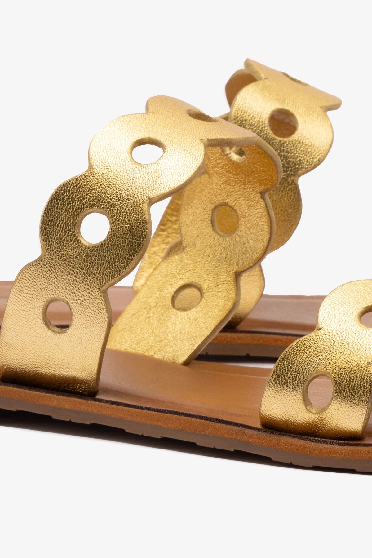 Flat Florence Broderie Couro Dourado