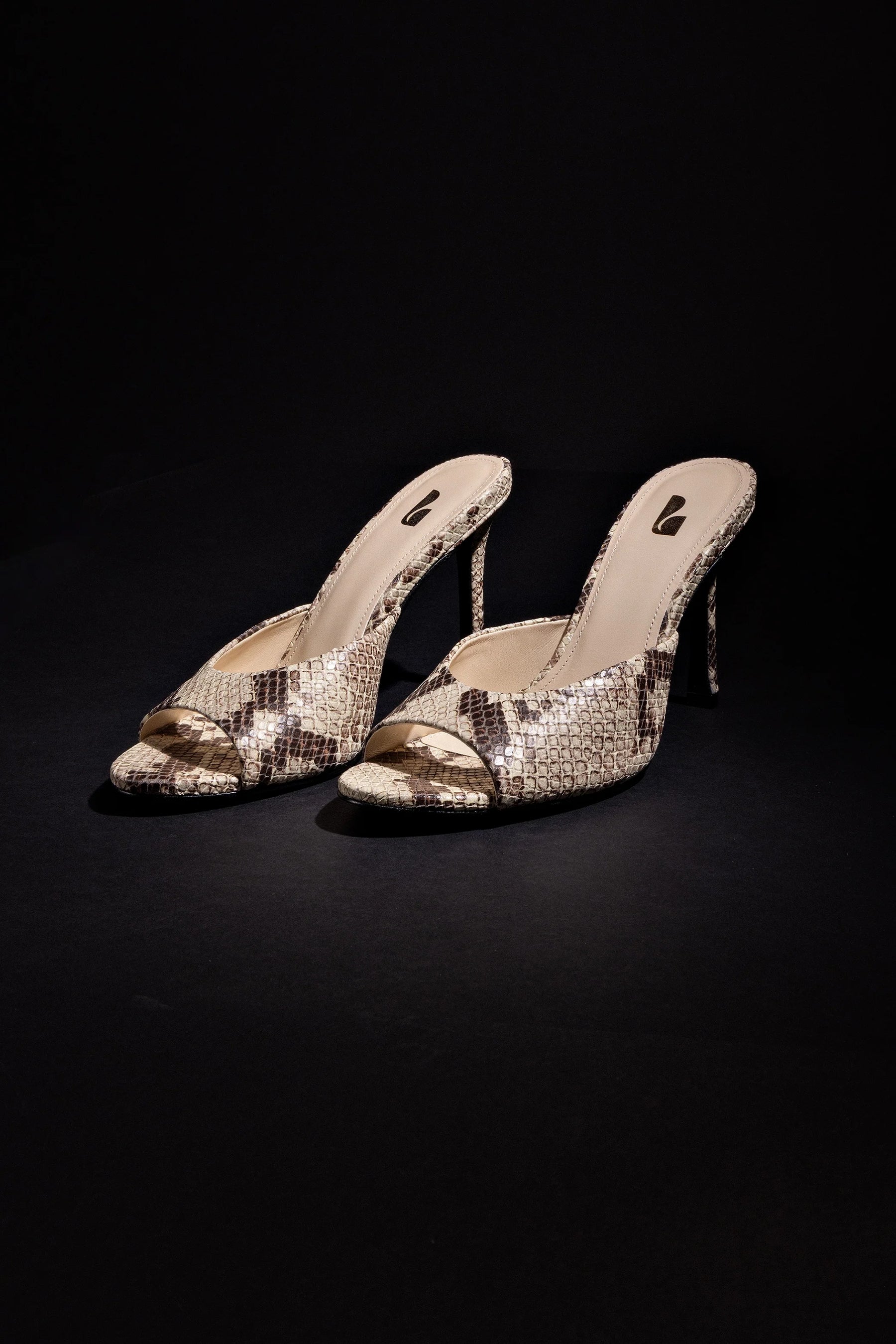 Mule Jasmine Hi Couro Cobra Bege