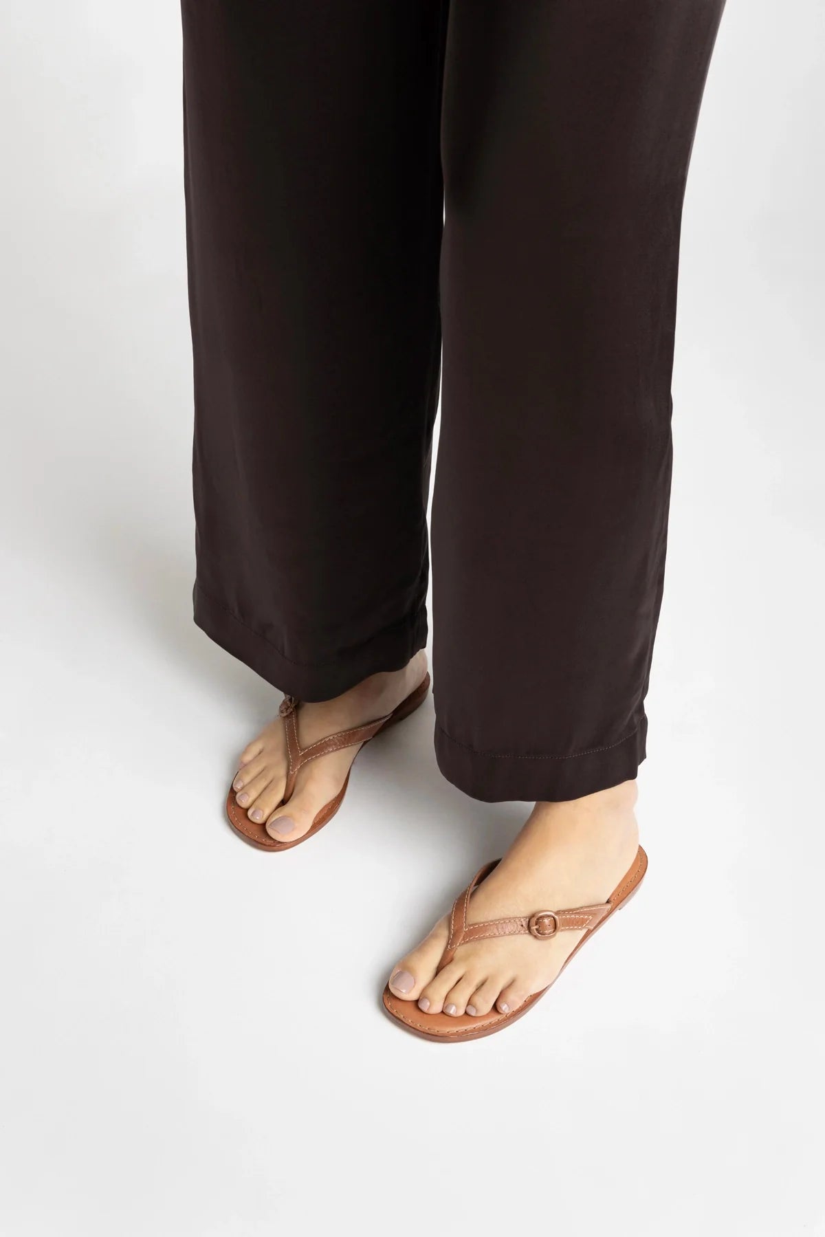 Flat Mary Kate Couro Caramelo