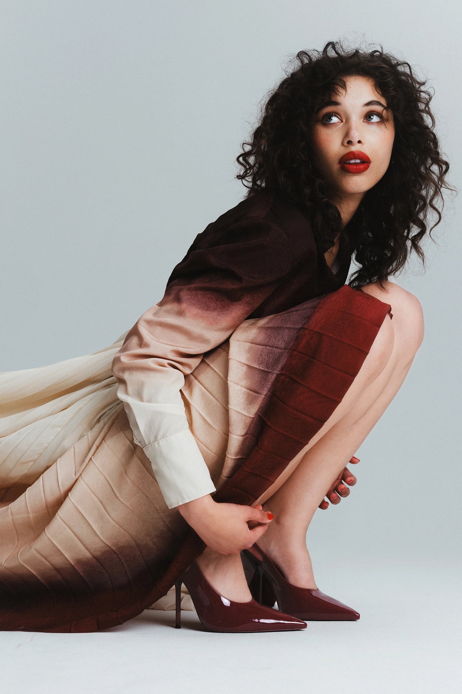 Larroudé x Altuzarra: Slingback Couro Verniz Bordô