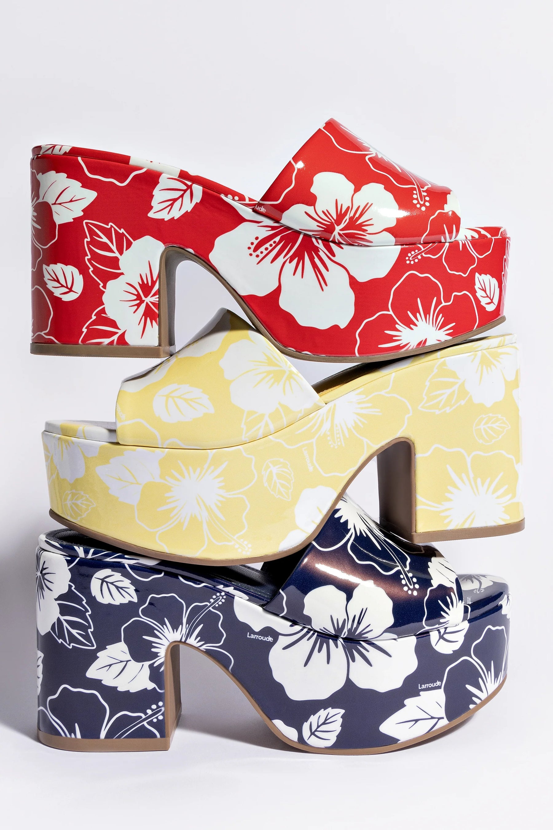 Mule Plataforma Miso Couro Verniz Estampado Azul