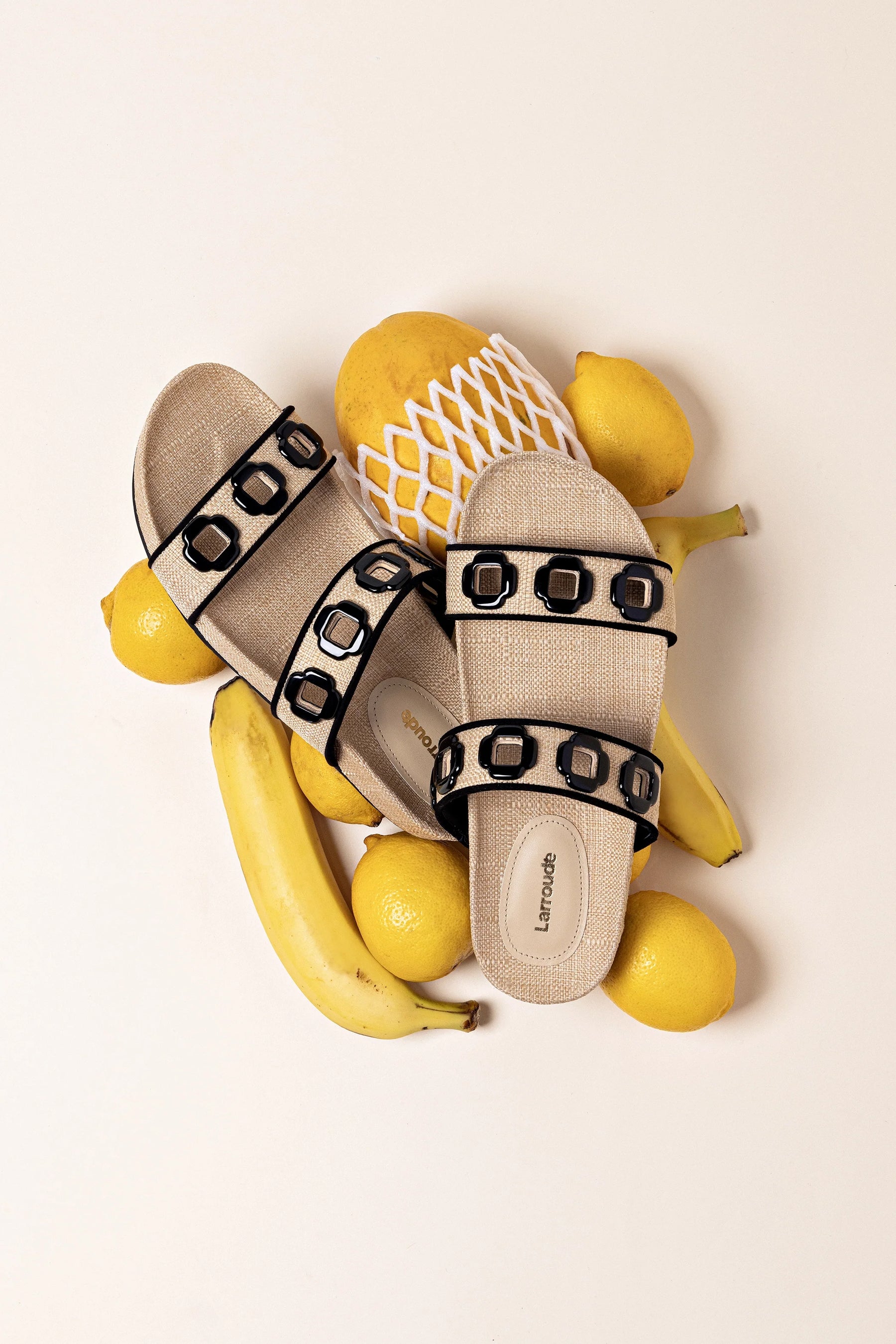 Flat Milan Ráfia Bege e Camurça Preto