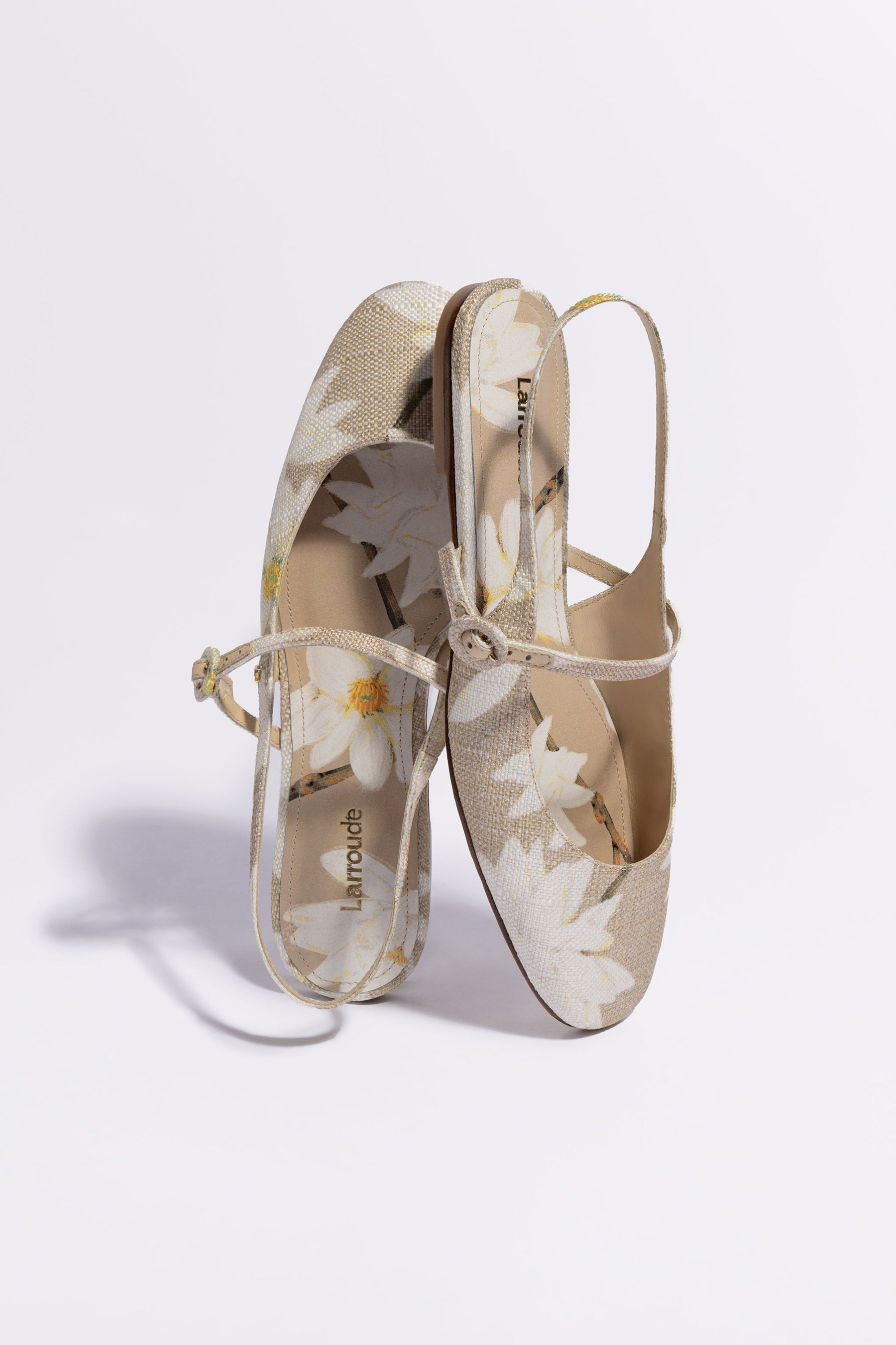 Sapatilha Georgina Ráfia Estampada Bege