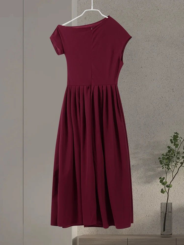 Vestido Longo Elegante – Gola Assimétrica