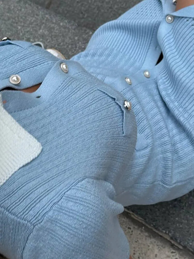 Vestido Longo de Tricô Feminino com Botões e Fenda Frontal