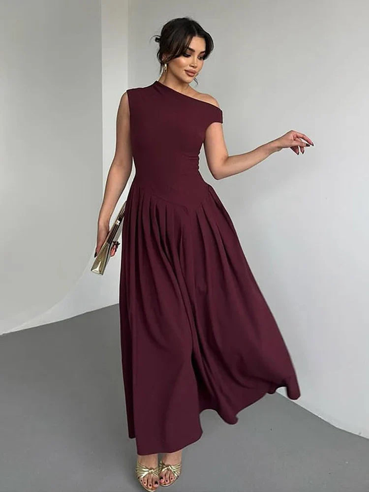 Vestido Longo Elegante – Gola Assimétrica