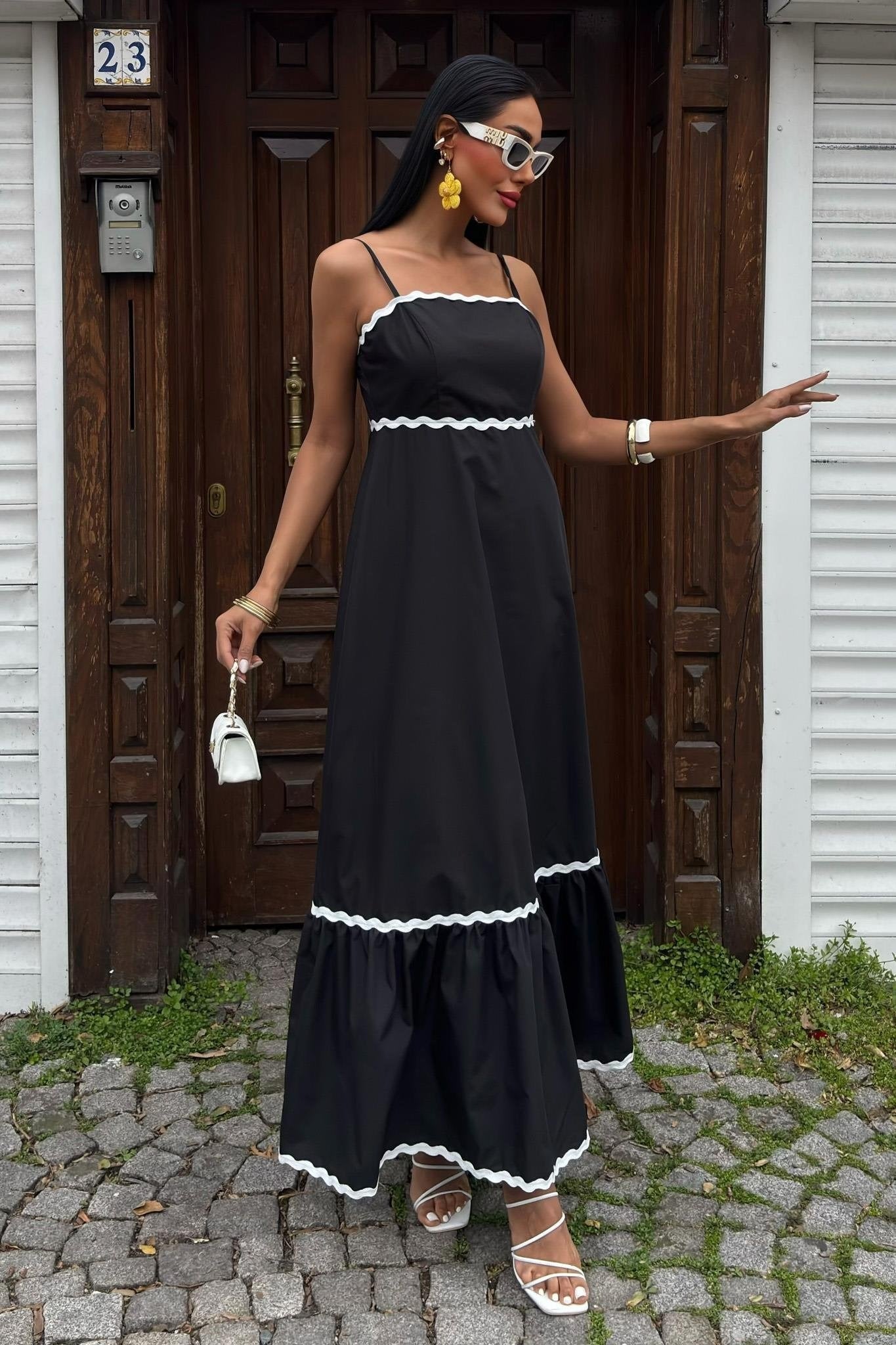 Vestido Feminino Elegante - Poppy