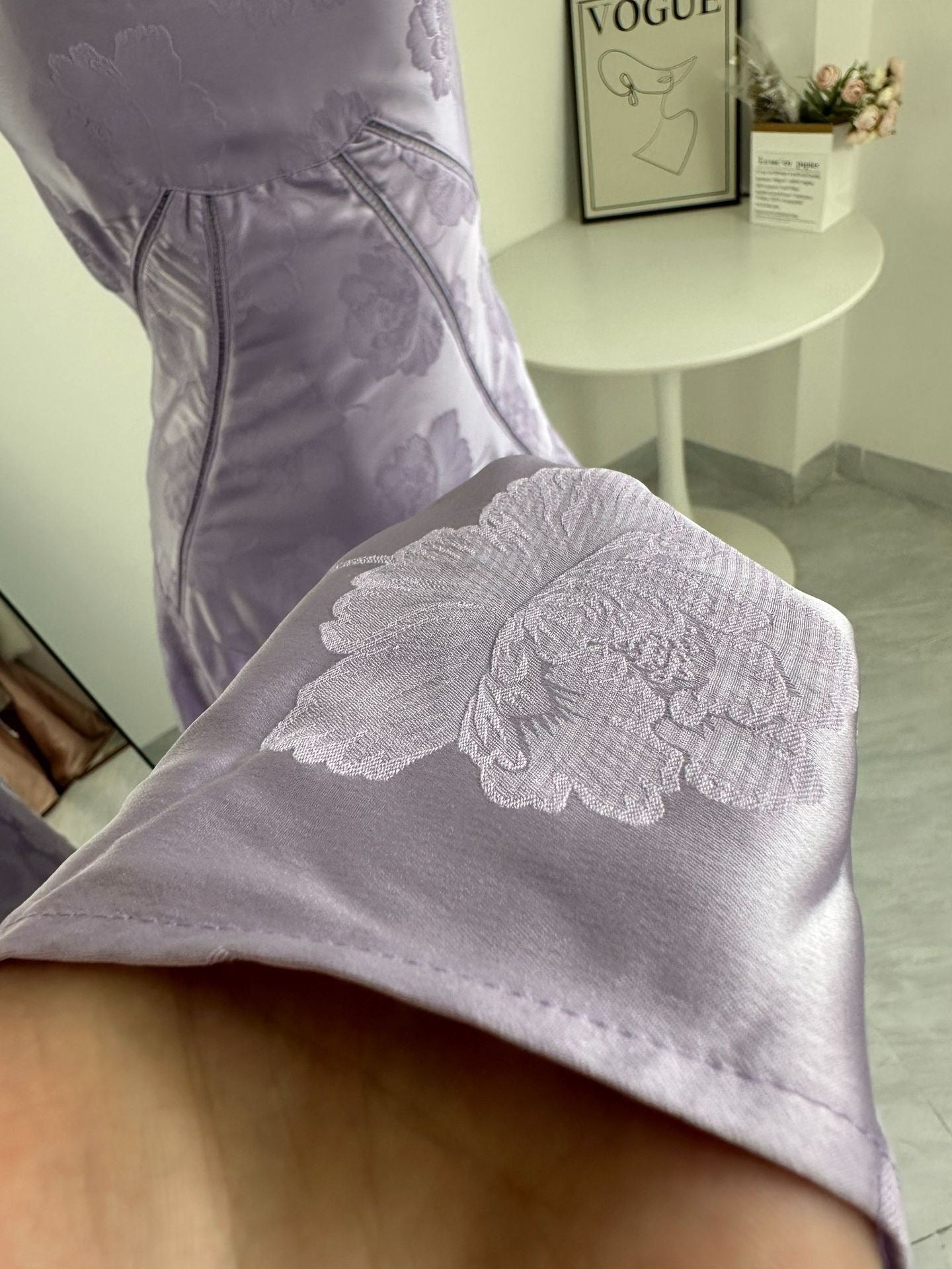 Vestido Longo Elegante com Costas Abertas e Amarração - Flor