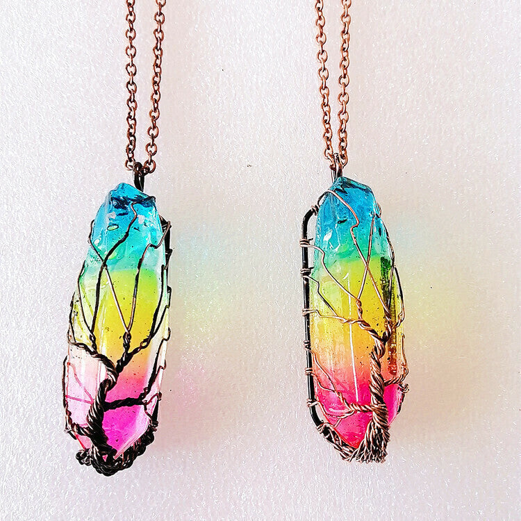 Colar de Cobre Vermelho Envelhecido com Árvore da Vida e Cristal em Coluna