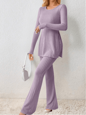 Conjunto Feminino em Tricô com Blusa Mullet Manga Longa com Fendas Laterais e Calça Flare com Cintura Alta Elástica - Sabrina