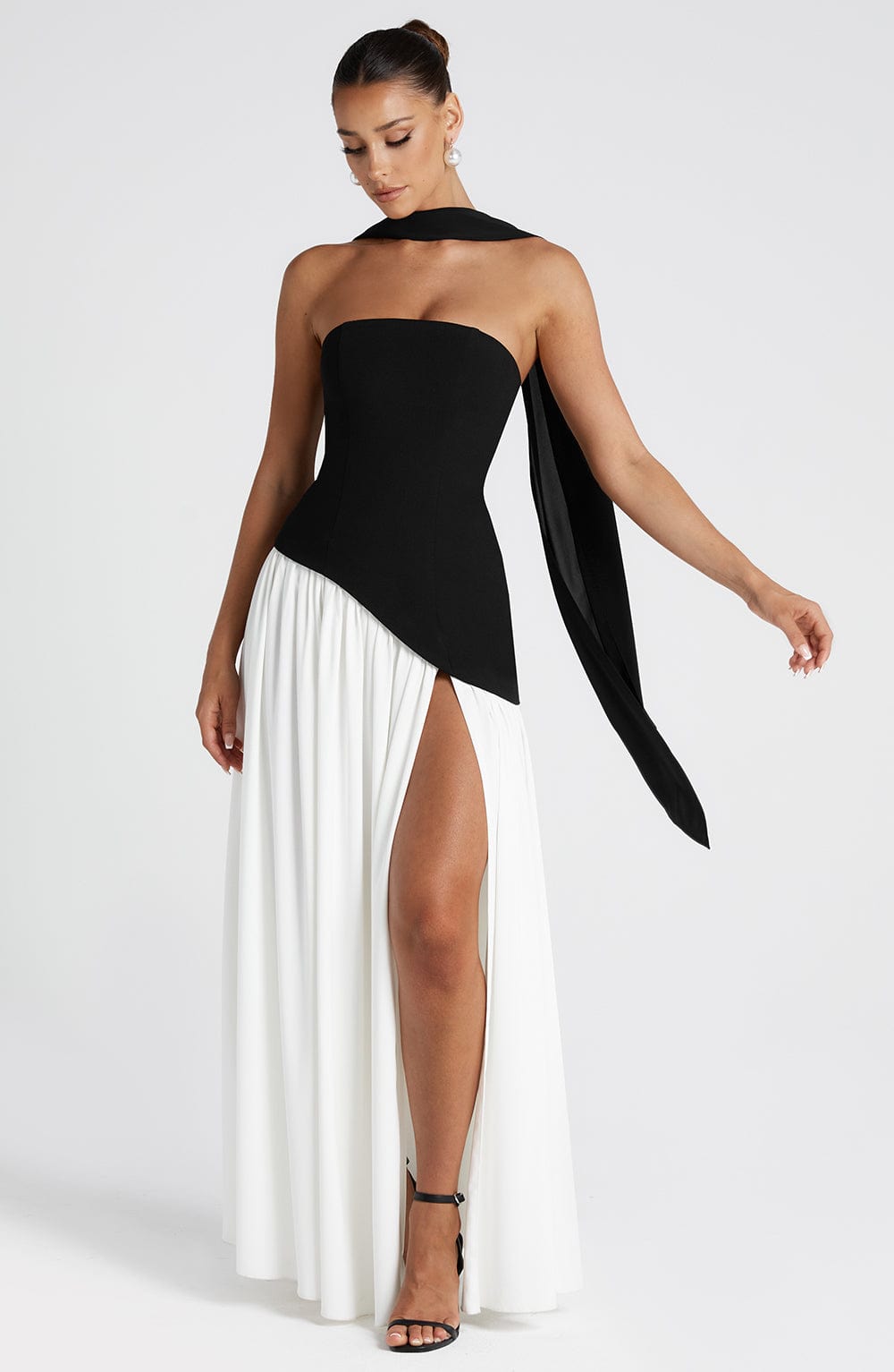 Vestido Longo Elegante - Fabricia