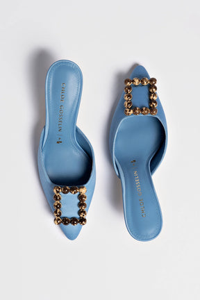 Chloe Gosselin by Studio Larroudé: Mule Ava Cetim Azul