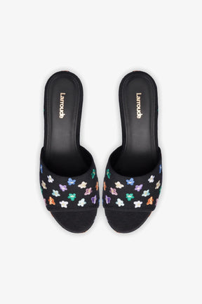 Mule Plataforma Miso Linho Preto com Bordado Floral
