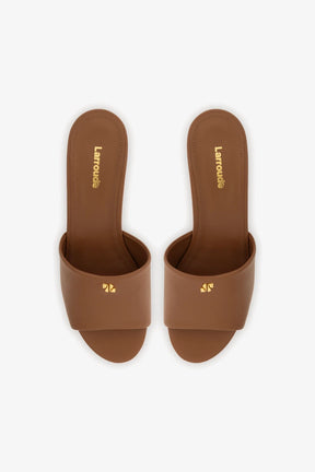 Mule Plataforma Miso Couro Caramelo