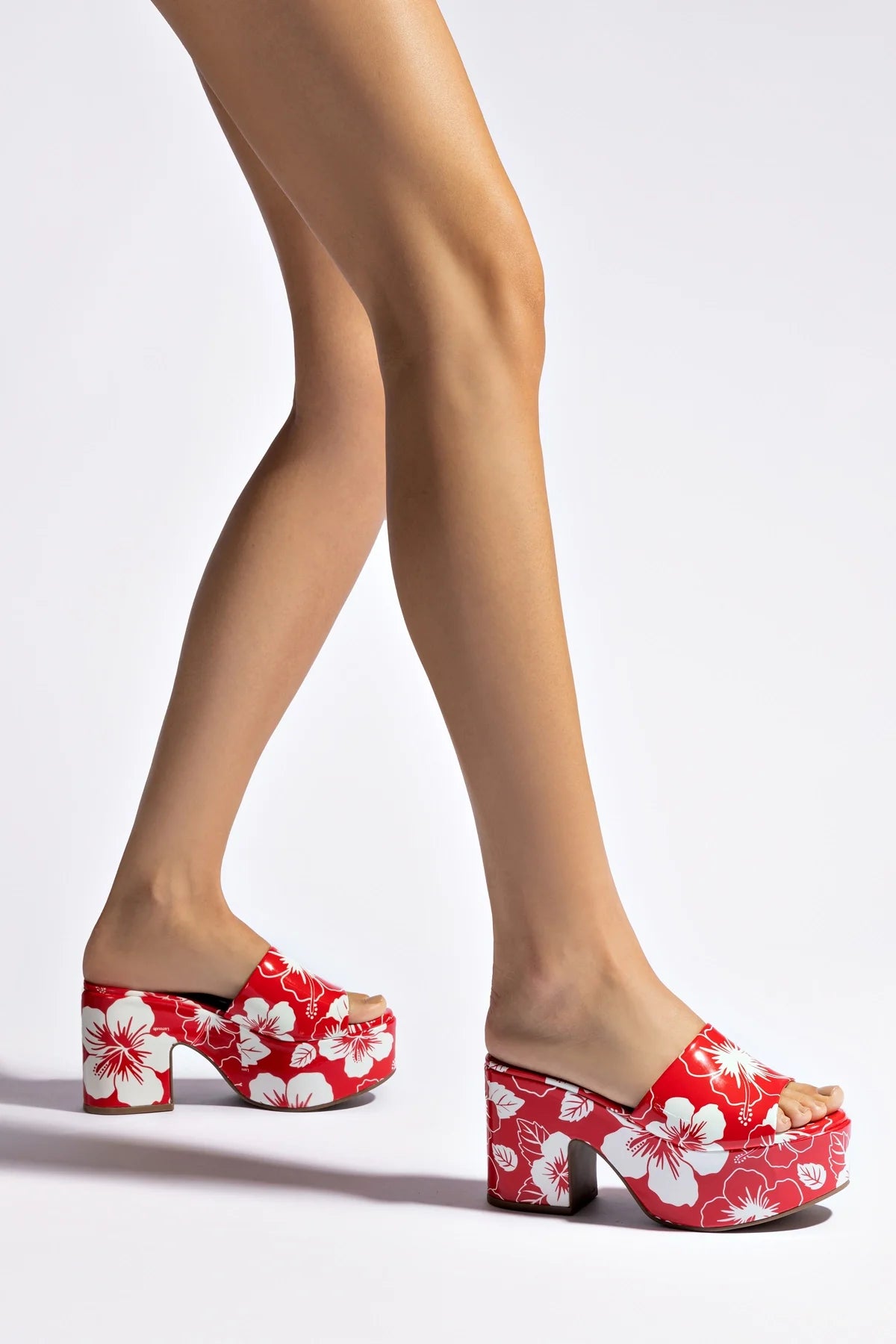 Mule Plataforma Miso Couro Verniz Estampado Vermelho