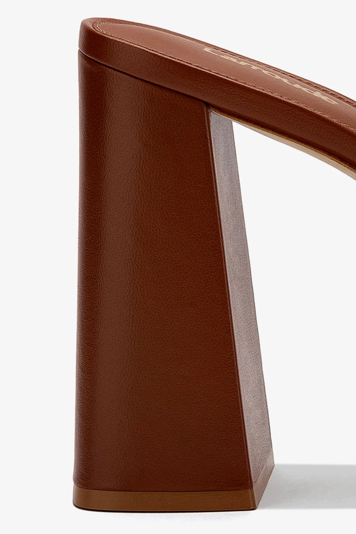 Mule Dolly Couro Caramelo