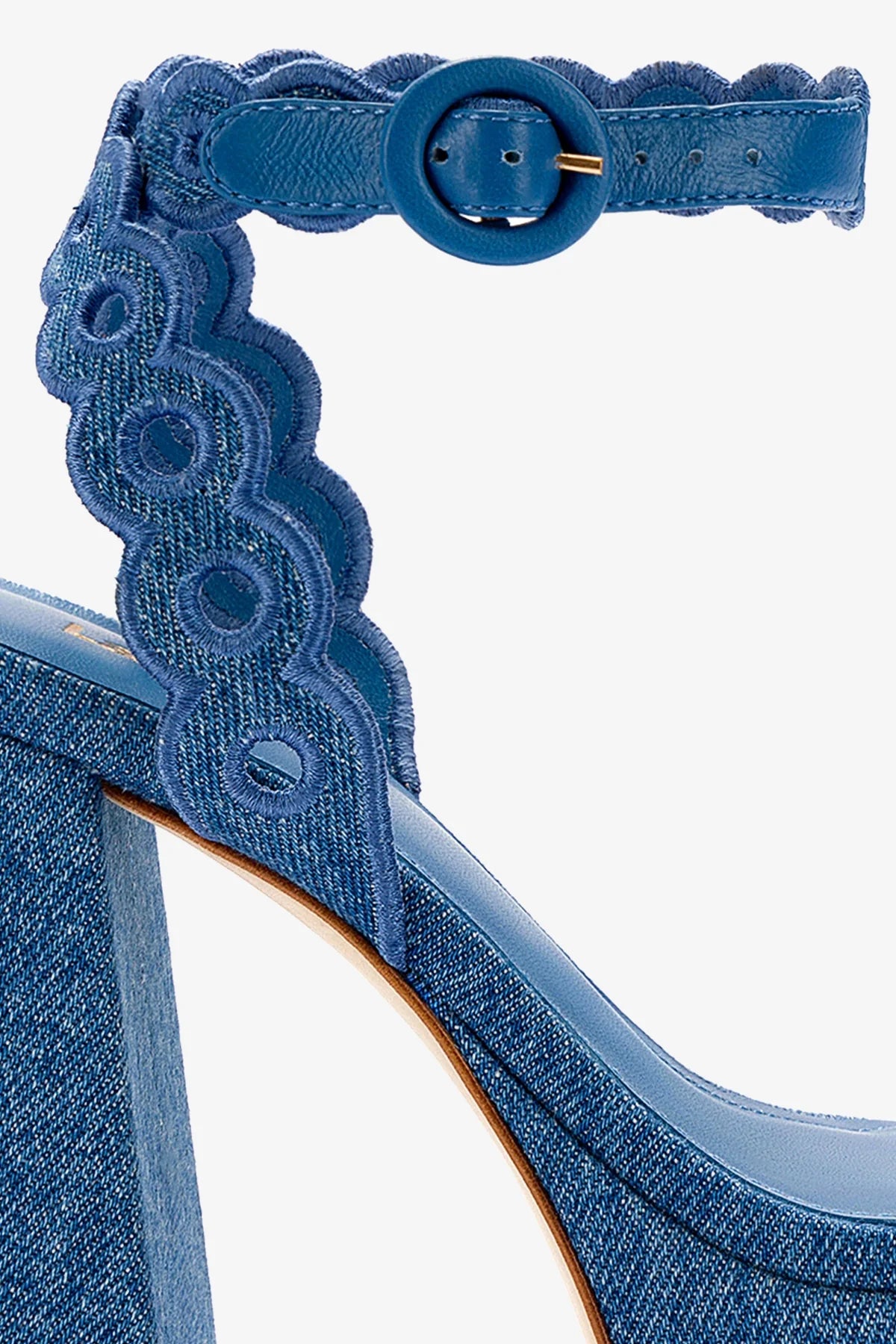 Sandália Dolly Jeans Azul e Broderie