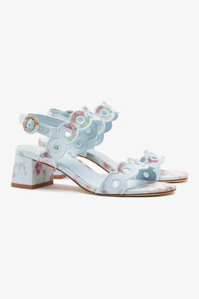 Larroudé x Markarian: Sandália Florence Tecido Azul Floral