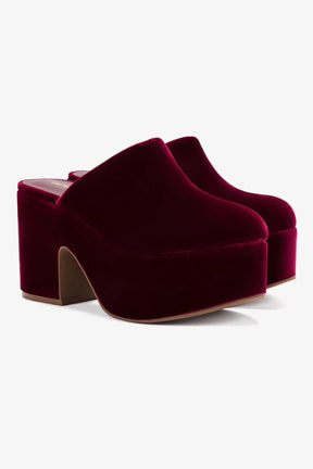 Mule Clog Plataforma Miso Veludo Vinho