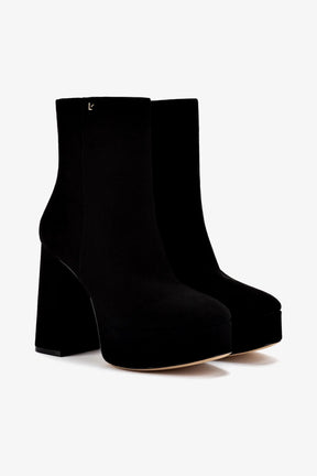 Bota Dolly Camurça Preto