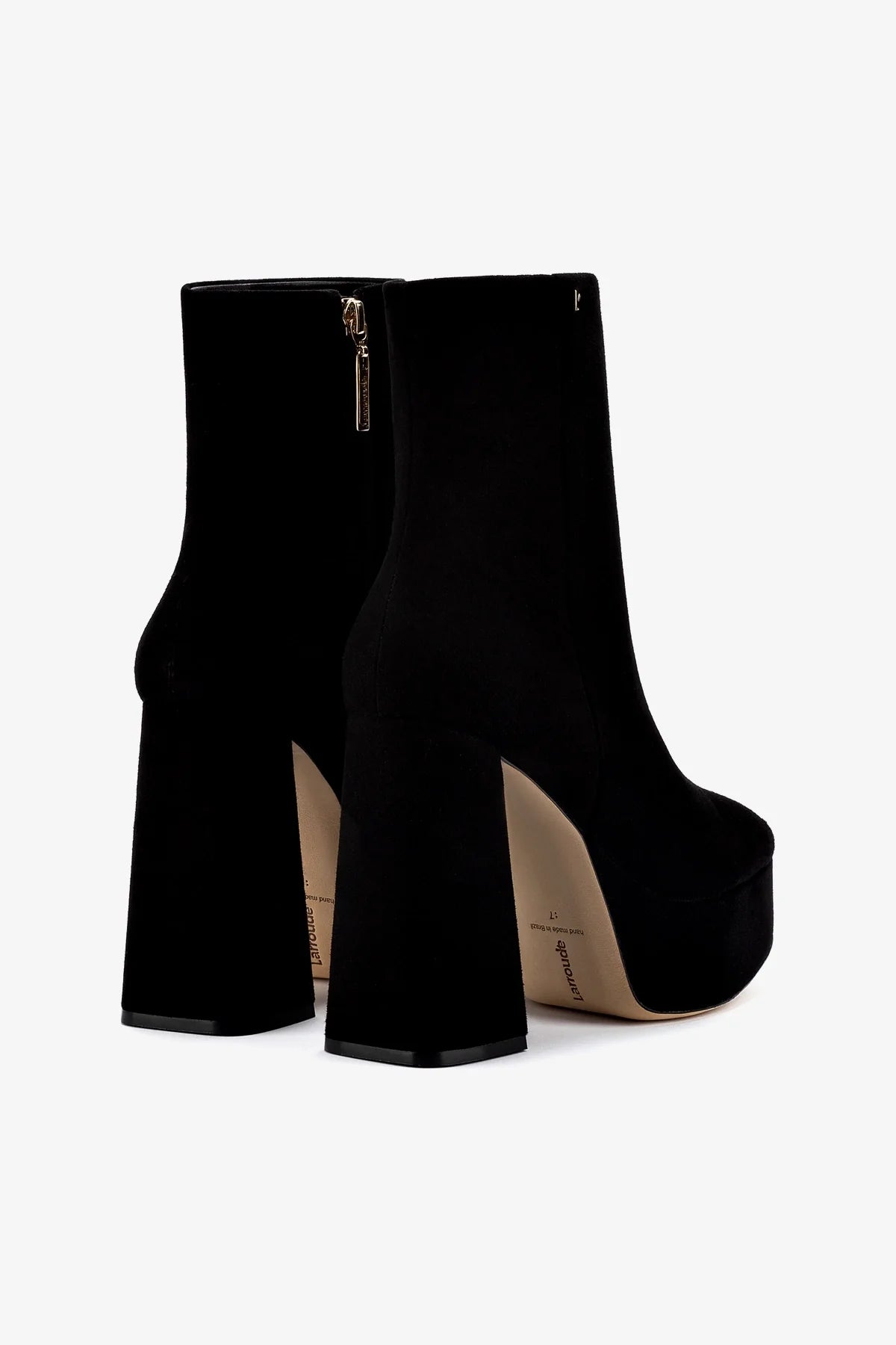 Bota Dolly Camurça Preto