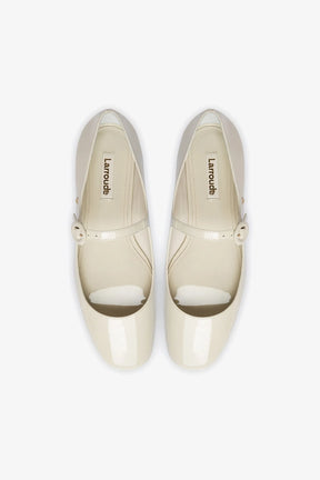 Sapatilha Blair Couro Verniz Off White