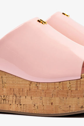 Mule Charli Couro Verniz Rosa