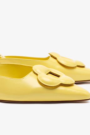 Mule Flora Couro Amarelo