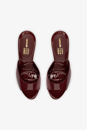 Larroudé x Jonathan Cohen Mule In Burgundy Patent Leather