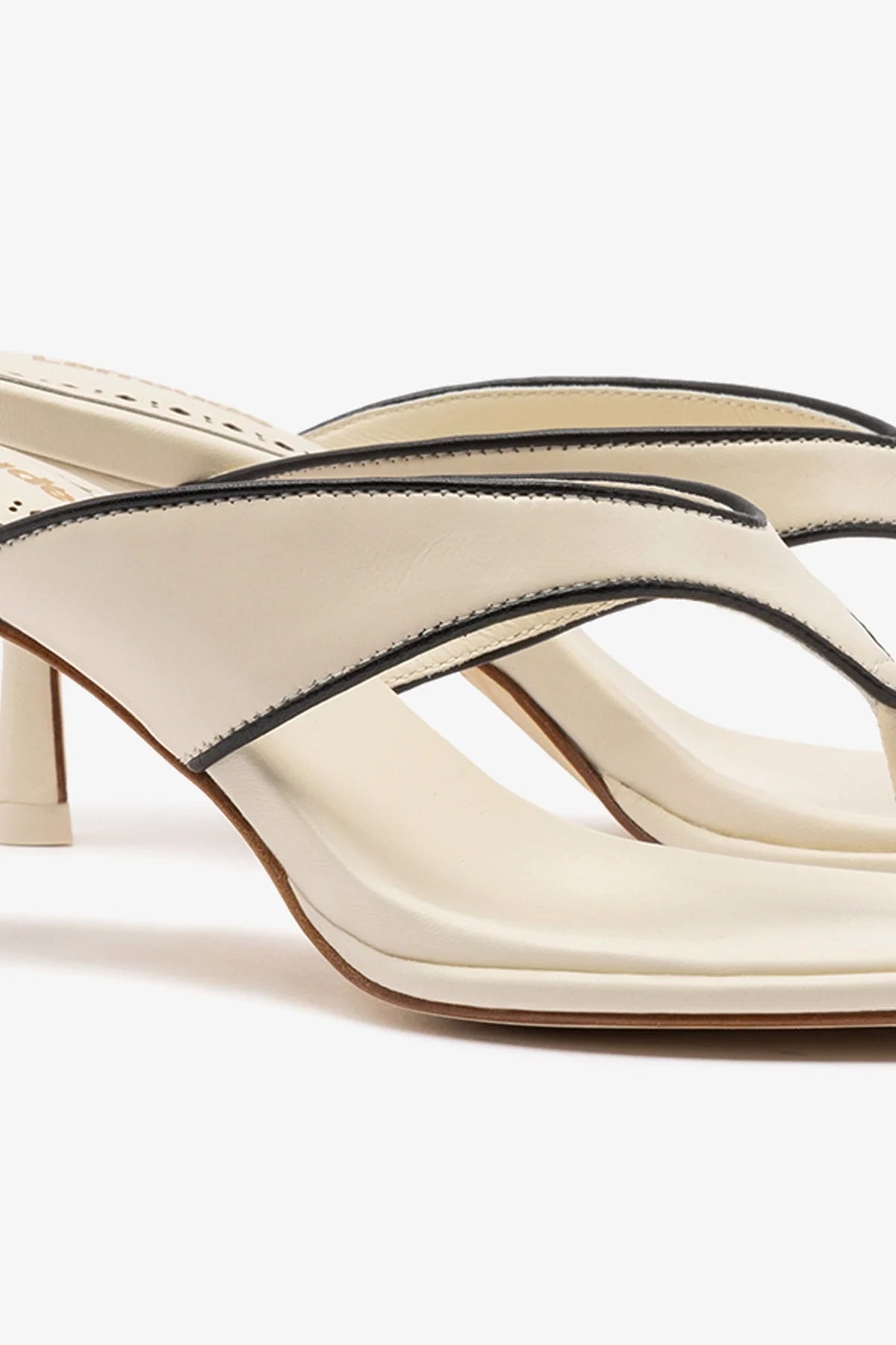 Sandália Gaia Couro Off White