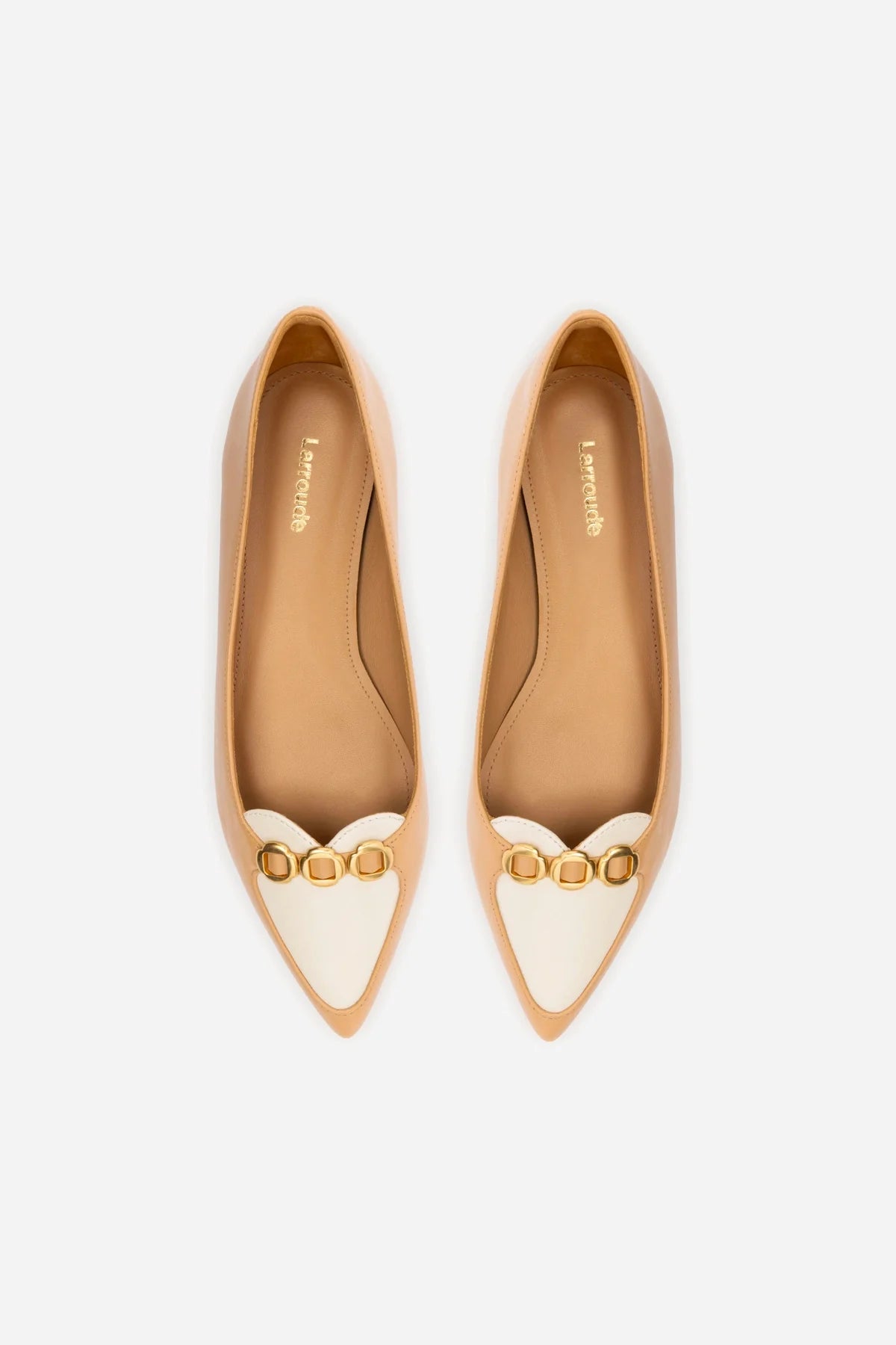 Mocassim Audrey Couro Bege e Couro Off White