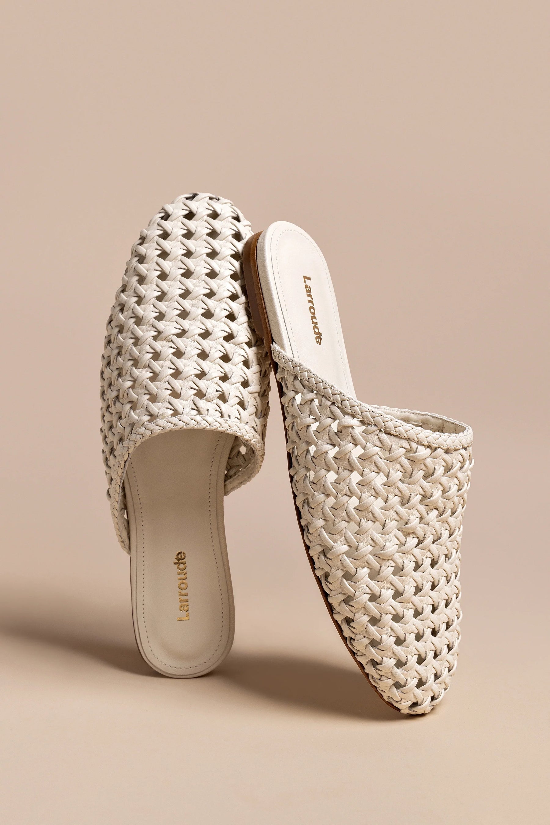 Mule Venice Macramê Couro Off White
