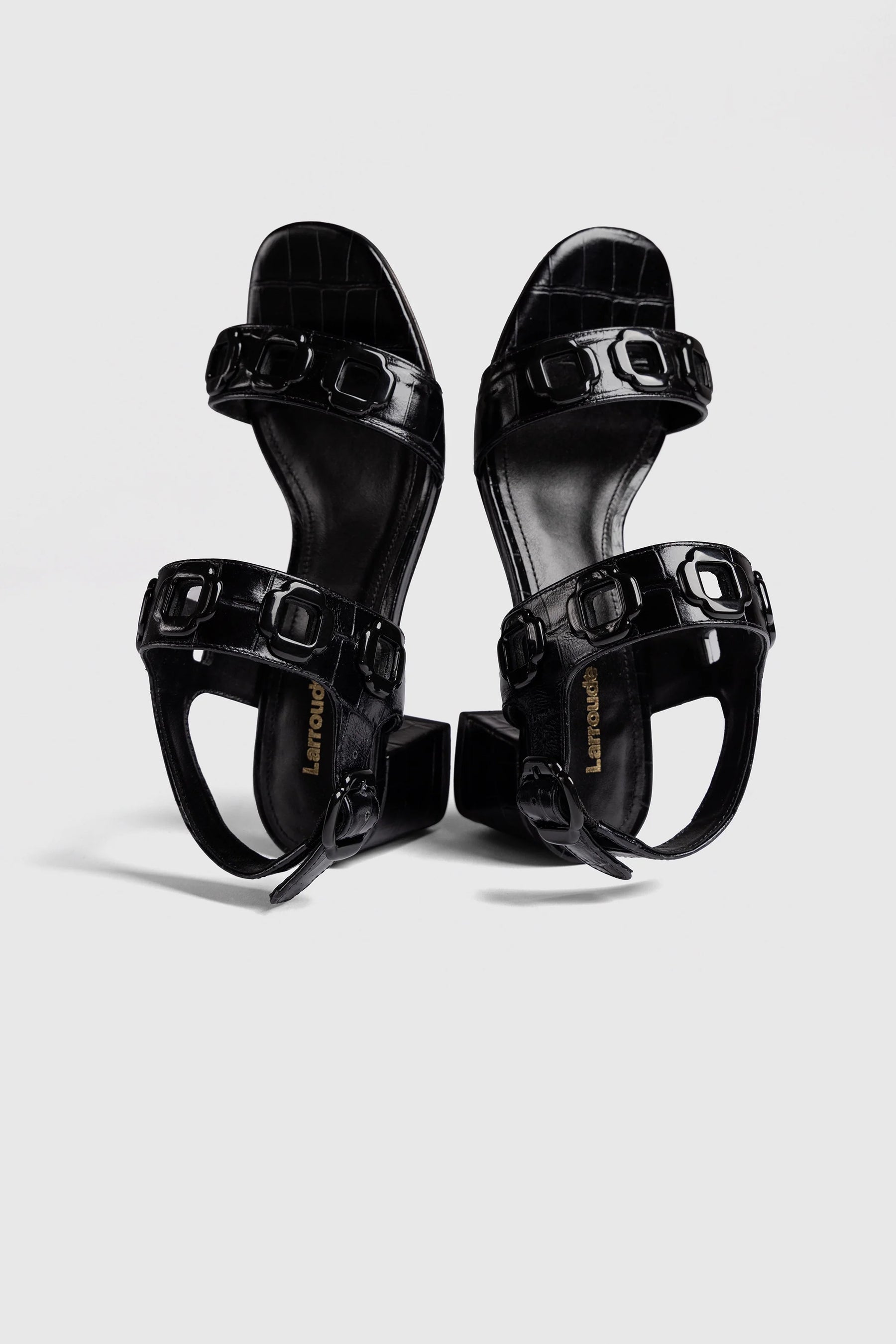 Sandália Milan Couro Croco Preto